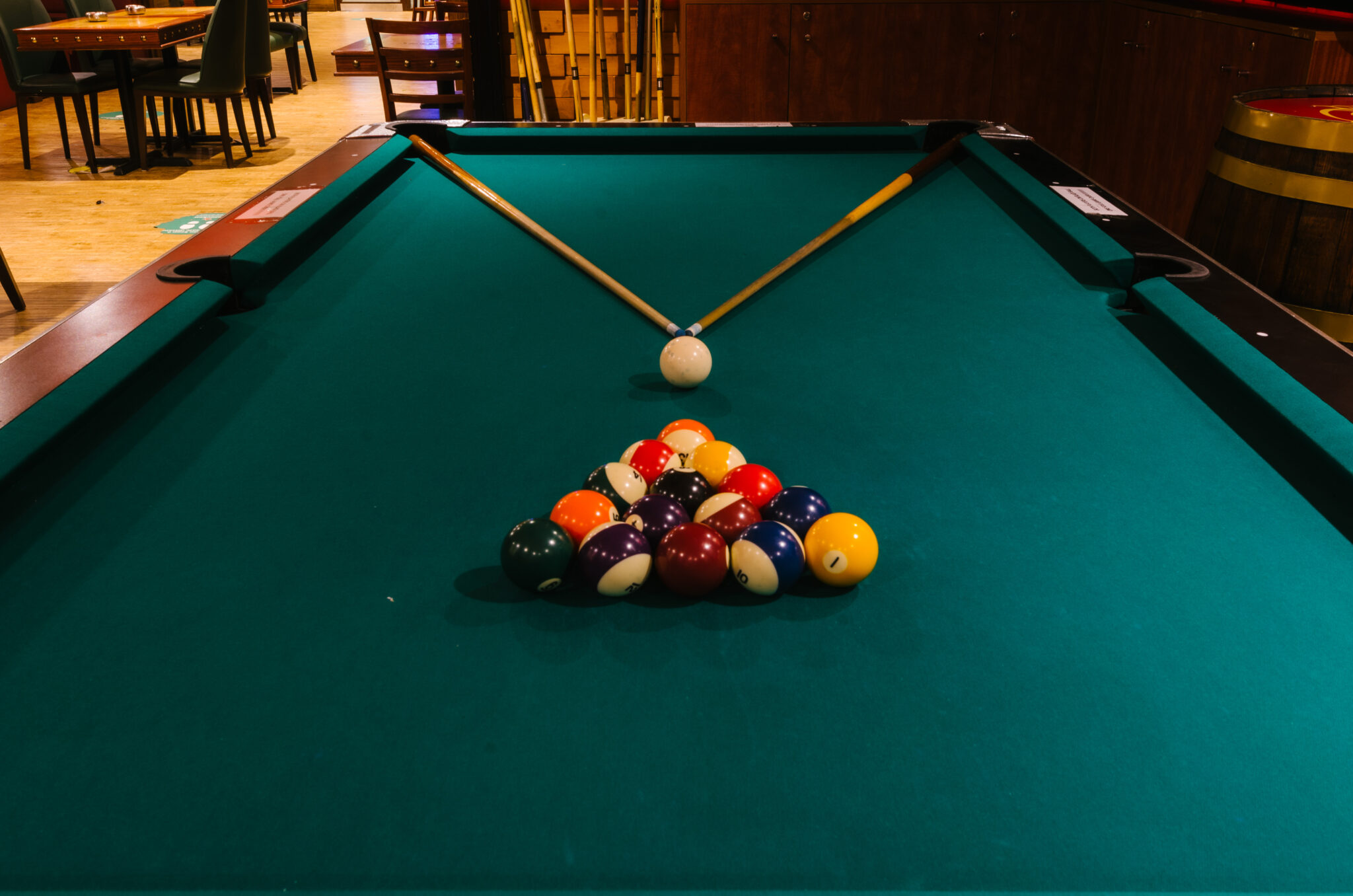 Hunters Sports Bar J5 Hotels